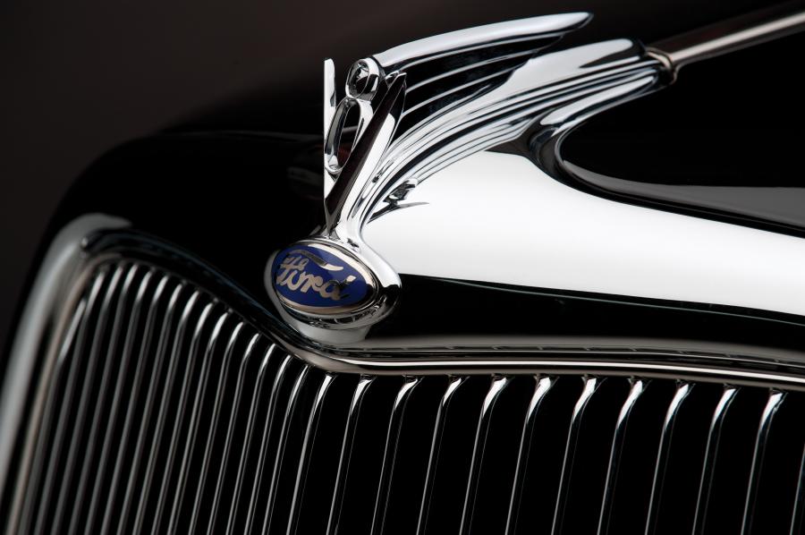  Ford DeLuxe Phaeton 1935 года  (фото 8 из 33)